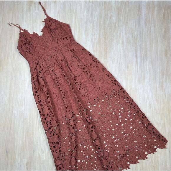 ASTR The Label Lace A-Line Spaghetti Strap Romantic Boho Chic Midi Dress Medium - Picture 8 of 16